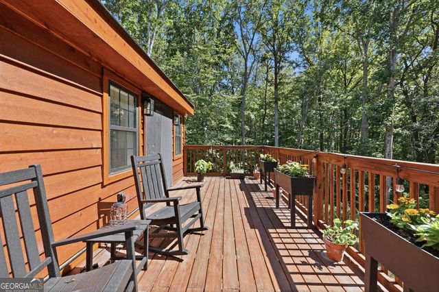282 Jarrett Manor Estates Road, Toccoa, GA 30577