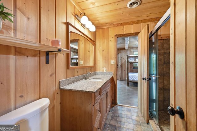 282 Jarrett Manor Estates Road, Toccoa, GA 30577
