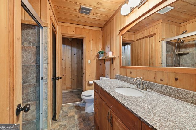 282 Jarrett Manor Estates Road, Toccoa, GA 30577