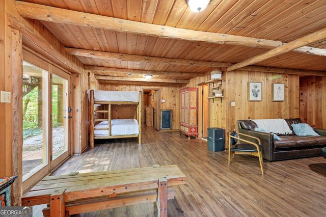 282 Jarrett Manor Estates Road, Toccoa, GA 30577