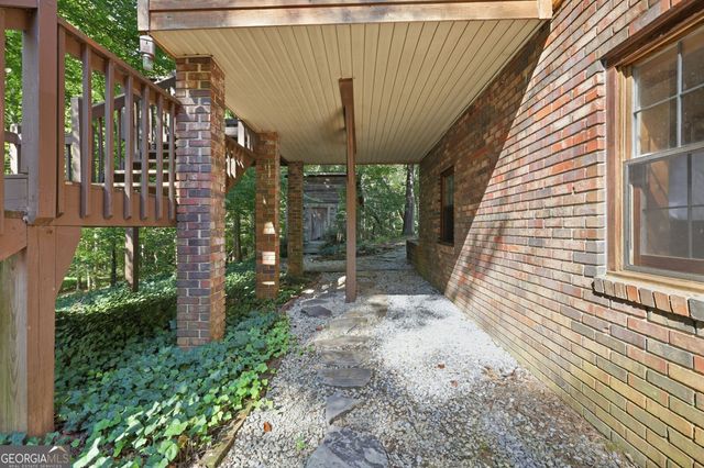 282 Jarrett Manor Estates Road, Toccoa, GA 30577
