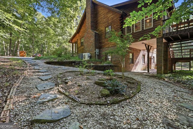 282 Jarrett Manor Estates Road, Toccoa, GA 30577