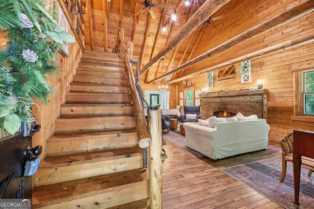 282 Jarrett Manor Estates Road, Toccoa, GA 30577