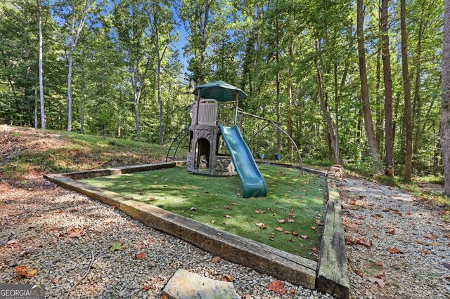 282 Jarrett Manor Estates Road, Toccoa, GA 30577