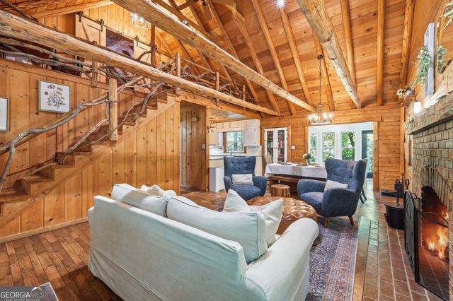 282 Jarrett Manor Estates Road, Toccoa, GA 30577