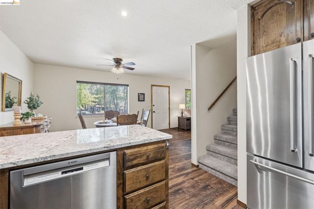 23023 Strauch Dr, Twain Harte, CA 95383
