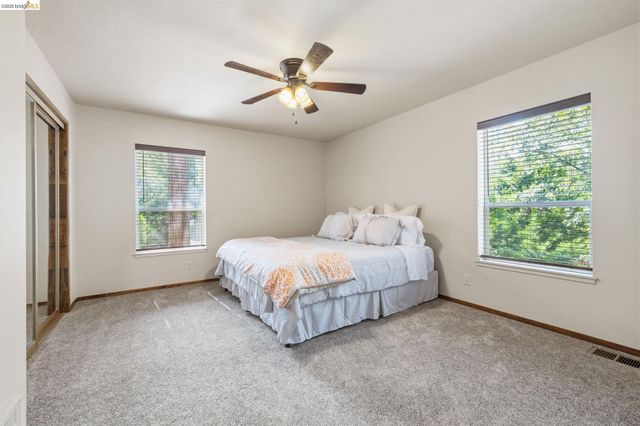 23023 Strauch Dr, Twain Harte, CA 95383