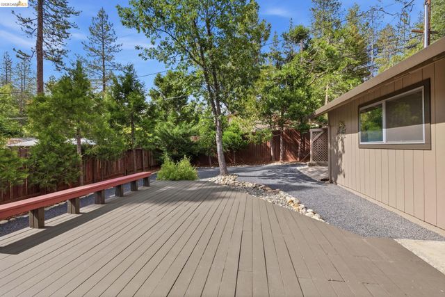 23023 Strauch Dr, Twain Harte, CA 95383