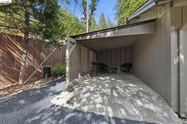 23023 Strauch Dr, Twain Harte, CA 95383