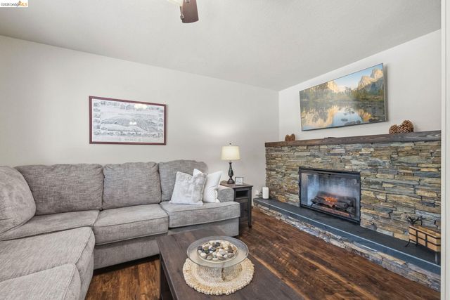 23023 Strauch Dr, Twain Harte, CA 95383