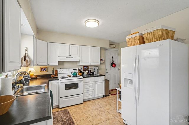 10474 Gloria Avenue, Colerain Twp, OH 45231