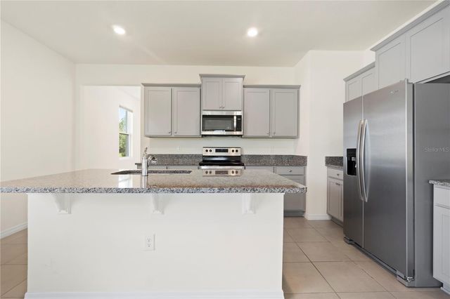 8128 PENROSE PLACE, Wildwood, FL 34785