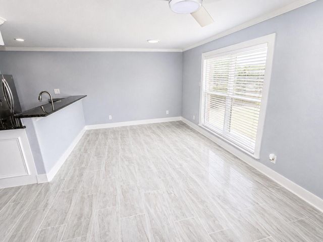 8110 Albacore Drive 12, Houston, TX 77074