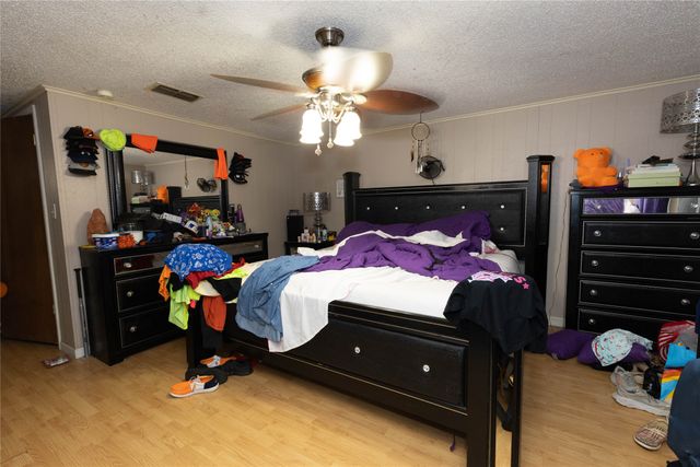 1003 Brooks, New Boston, TX 75570