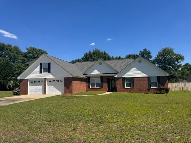 1032 Longleaf Drive, Manning, SC 29102