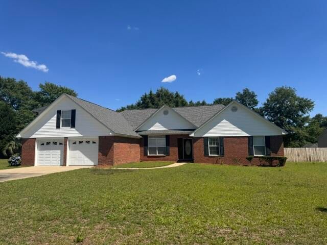 1032 Longleaf Drive, Manning, SC 29102