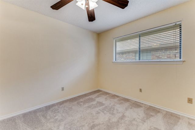 3802 Woodside Drive, Arlington, TX 76016