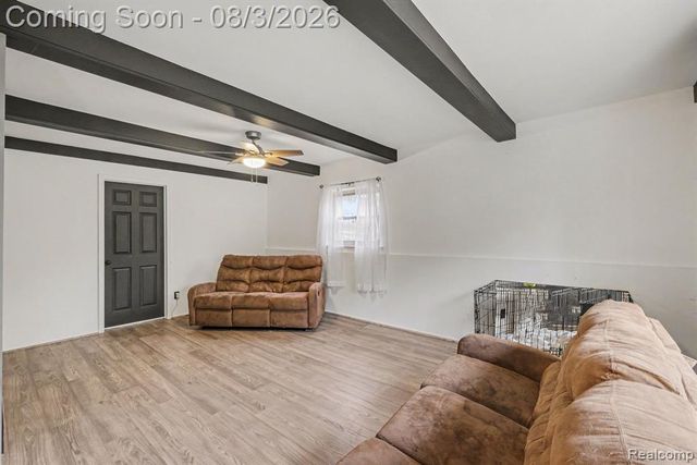 2451 Valley Lane Drive, Grand Blanc, MI 48439