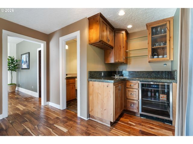 602 Nw 18TH Loop, Camas, WA 98607