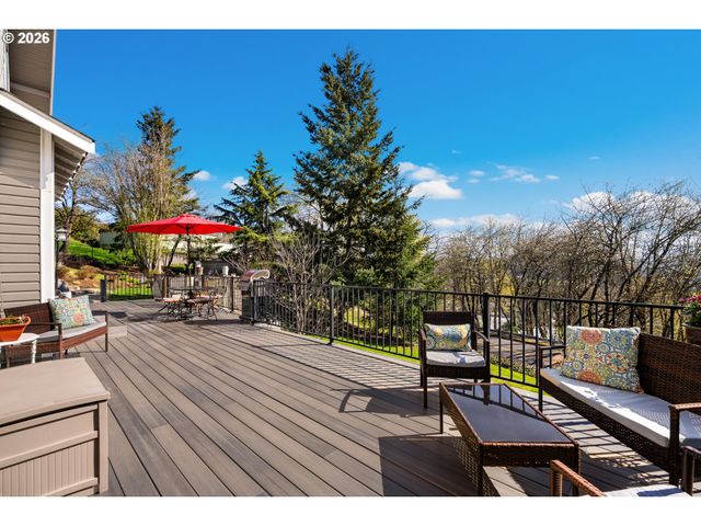 602 Nw 18TH Loop, Camas, WA 98607
