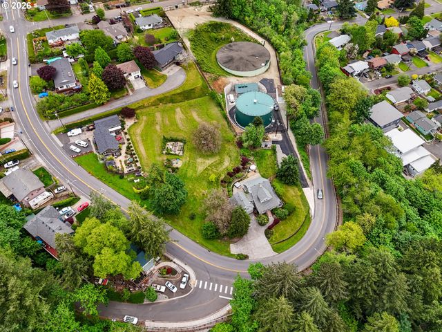 602 Nw 18TH Loop, Camas, WA 98607