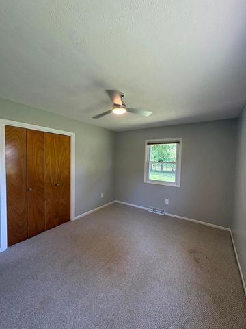377 W Jefferson Street, Newaygo, MI 49337