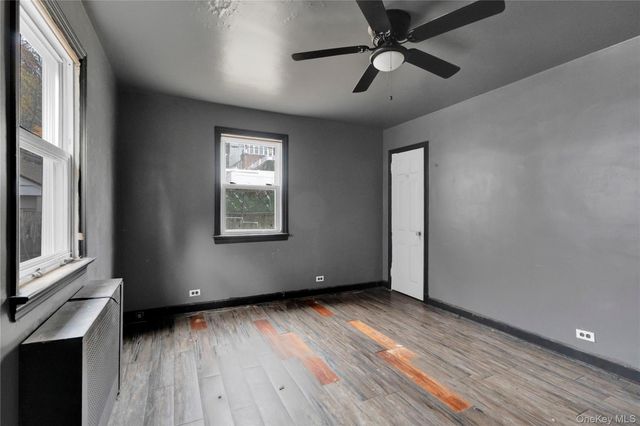 32 Tibbetts Road, Yonkers, NY 10705