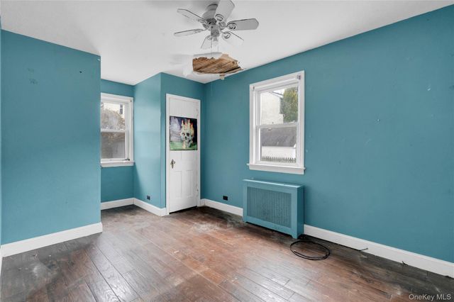 32 Tibbetts Road, Yonkers, NY 10705