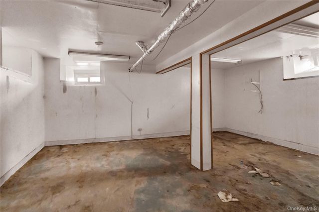 32 Tibbetts Road, Yonkers, NY 10705