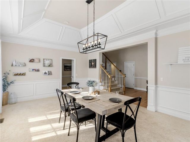 152 Vinings Lake Court, Mableton, GA 30126