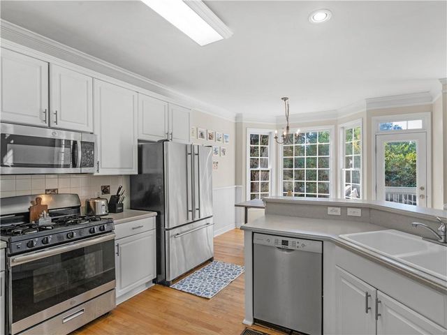 152 Vinings Lake Court, Mableton, GA 30126