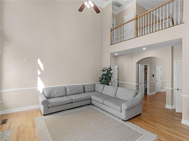 152 Vinings Lake Court, Mableton, GA 30126