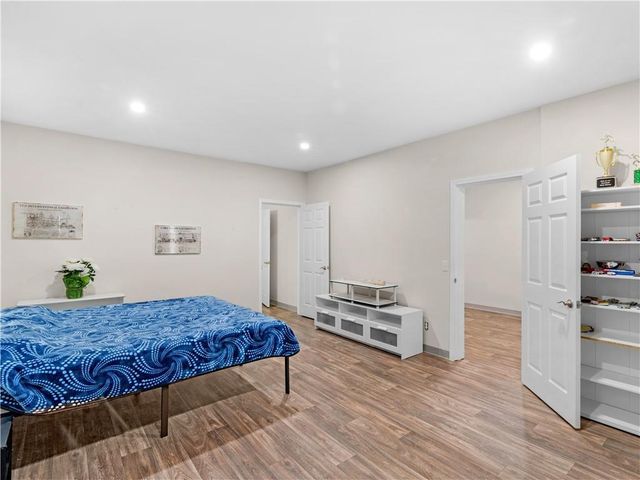 152 Vinings Lake Court, Mableton, GA 30126