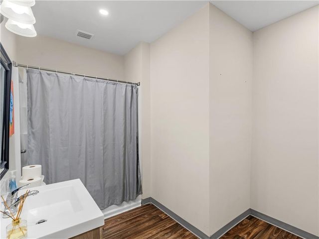 152 Vinings Lake Court, Mableton, GA 30126