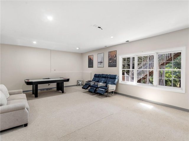 152 Vinings Lake Court, Mableton, GA 30126
