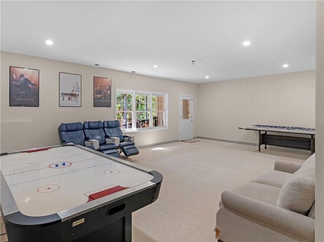 152 Vinings Lake Court, Mableton, GA 30126