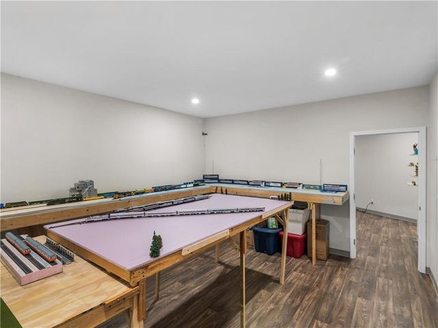 152 Vinings Lake Court, Mableton, GA 30126