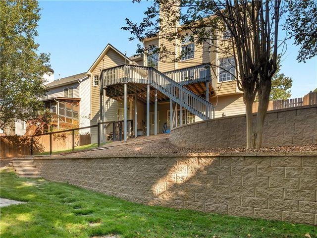 152 Vinings Lake Court, Mableton, GA 30126