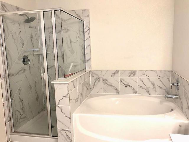 213 Asher Blue DR 7, Hutto, TX 78634