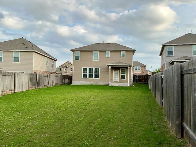 213 Asher Blue DR 7, Hutto, TX 78634