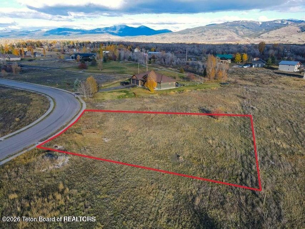 1004 DUSTY Trail, Driggs, ID 83422 photo 2