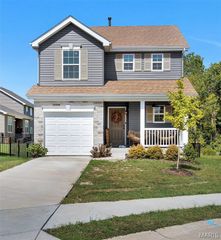 915 Walnut Point Drive, Imperial, MO 63052
