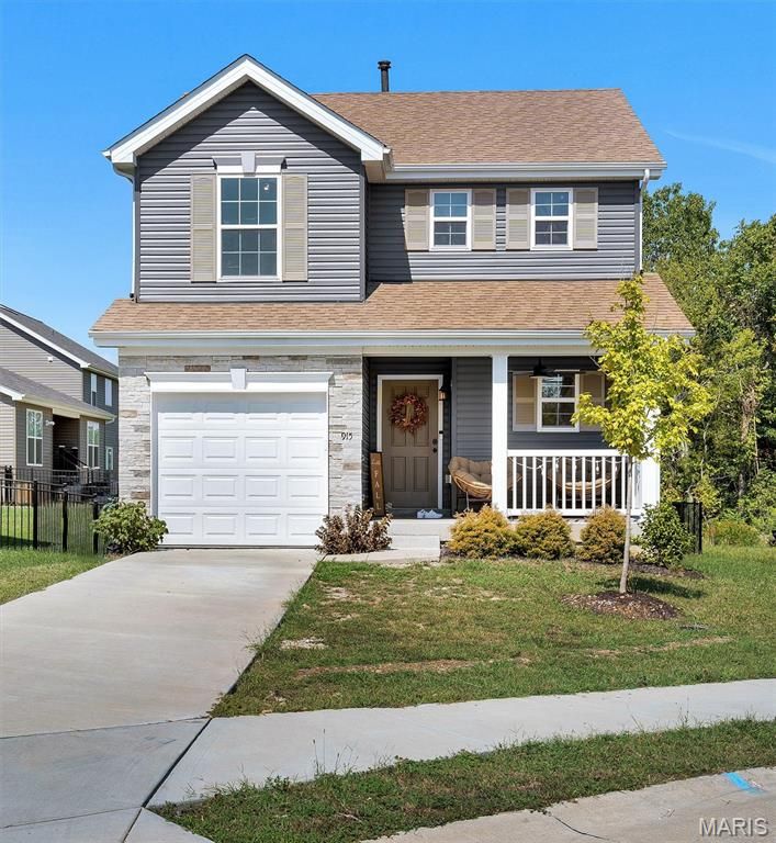 915 Walnut Point Drive, Imperial, MO 63052