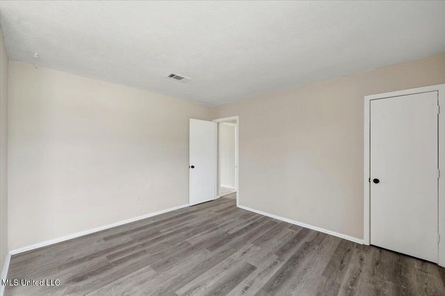 5219 Queen Eleanor Lane, Jackson, MS 39209