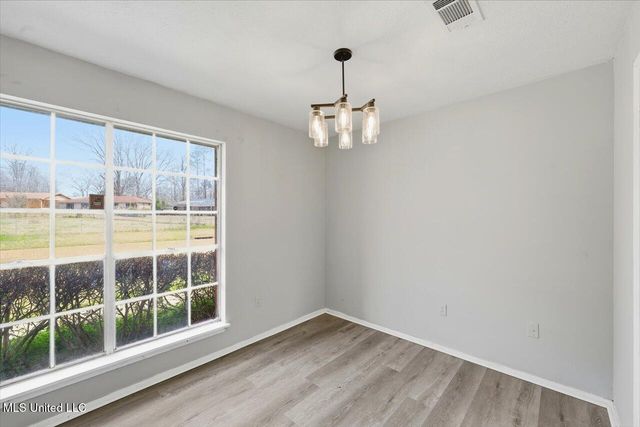 5219 Queen Eleanor Lane, Jackson, MS 39209