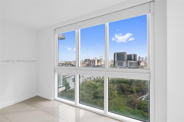 1861 NW S River Dr 1610, Miami, FL 33125