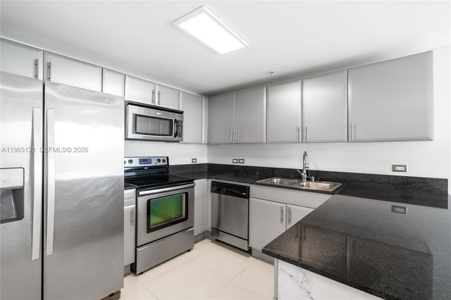 1861 NW S River Dr 1610, Miami, FL 33125