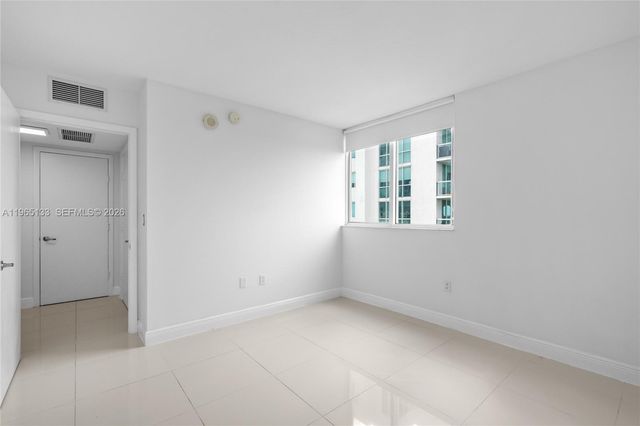 1861 NW S River Dr 1610, Miami, FL 33125