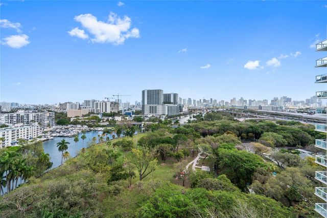 1861 NW S River Dr 1610, Miami, FL 33125