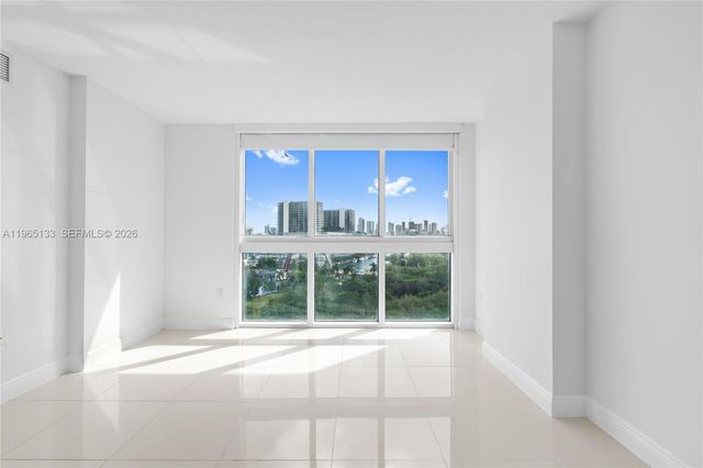 1861 NW S River Dr 1610, Miami, FL 33125